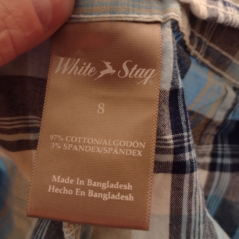 White Stag Blue and Striped With Other Colors Bermuda Shorts Size 8. - Picture 12 of 14
